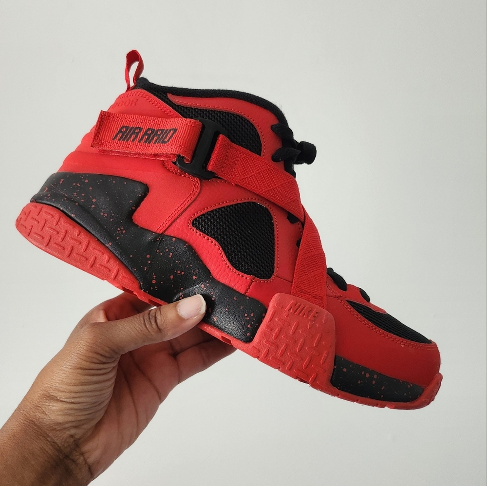 EUC Nike Air Raid Retro University Red/Black GS Size 6.5Y Sneakers Trainers